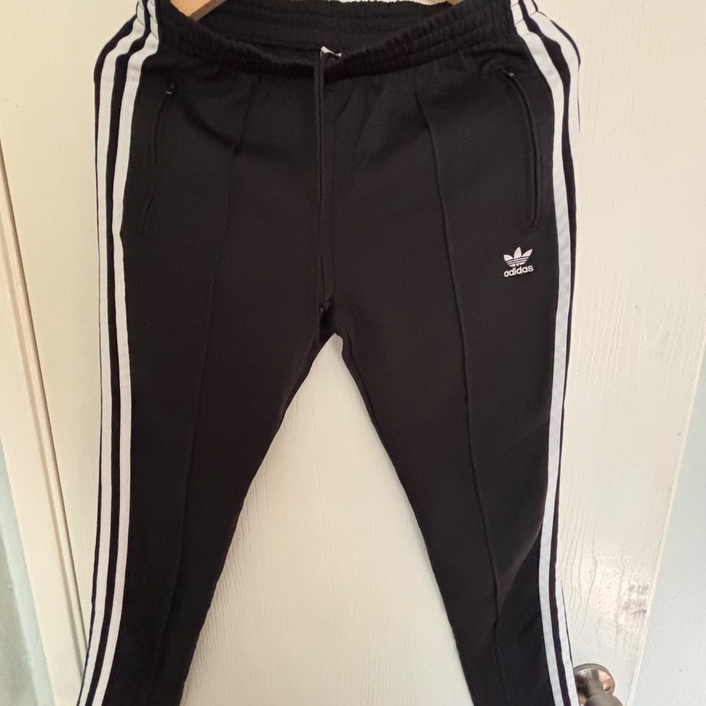 Adidas Women's Primeblue SST FULLSET